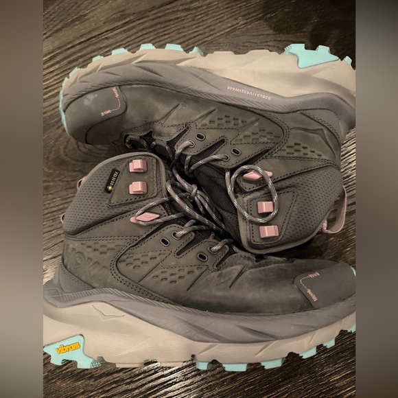 HOKA Kaha 2 GTX Gore-Tex Hiking Vibram Boots Shoes size 7 women’s - Picture 2 of 8